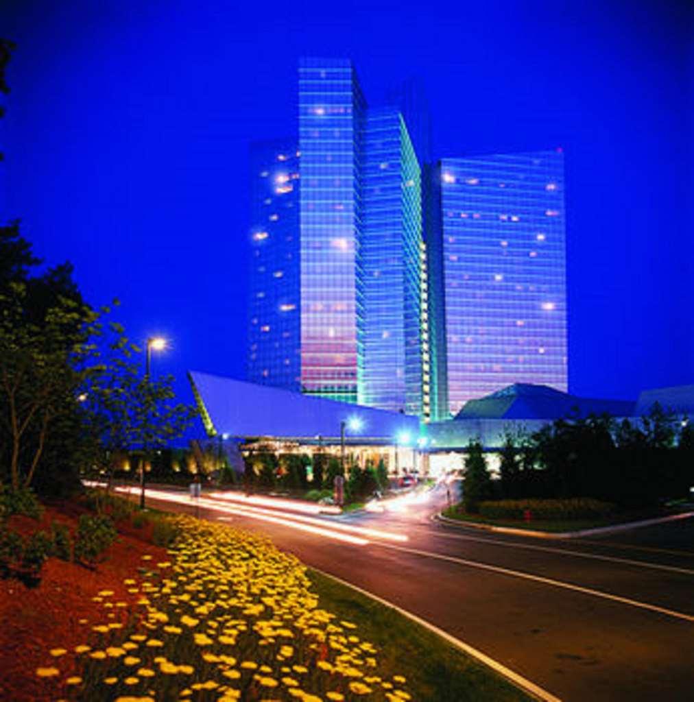 Hotel Mohegan Sun Uncasville Exterior foto